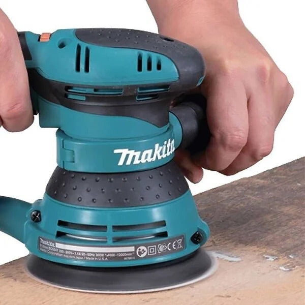 Ponceuse excentrique MAKITA BO5041 - 300W