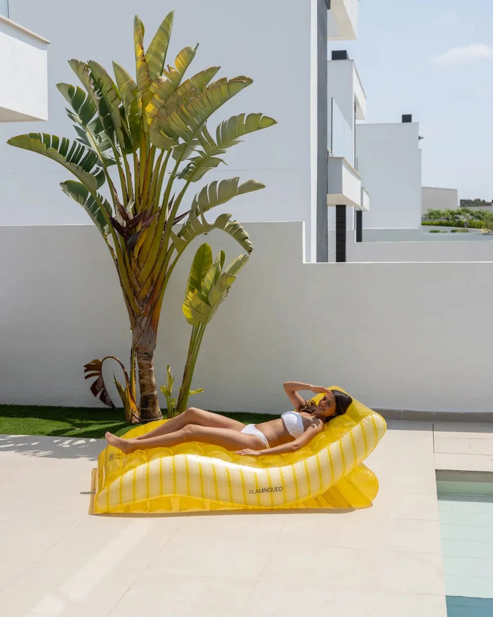 Matelas Gonflable de Piscine Extra-Large 2 Places, Porte-Boisson Intégré